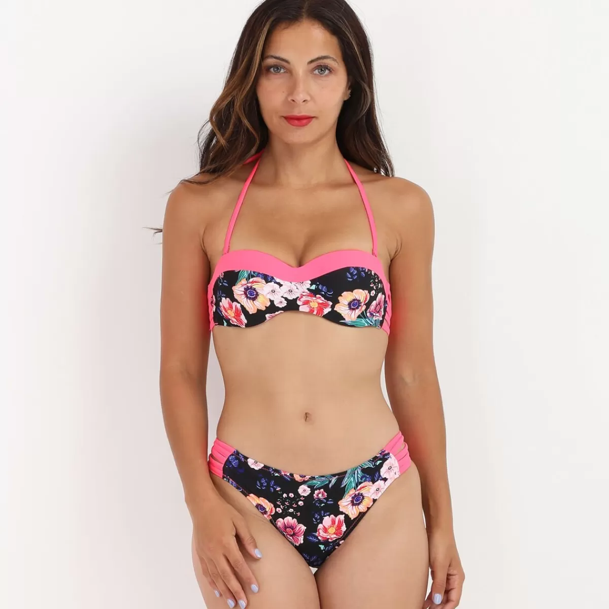 La Modeuse Maillots De Bain*Bikini   à fleurs avec lanières