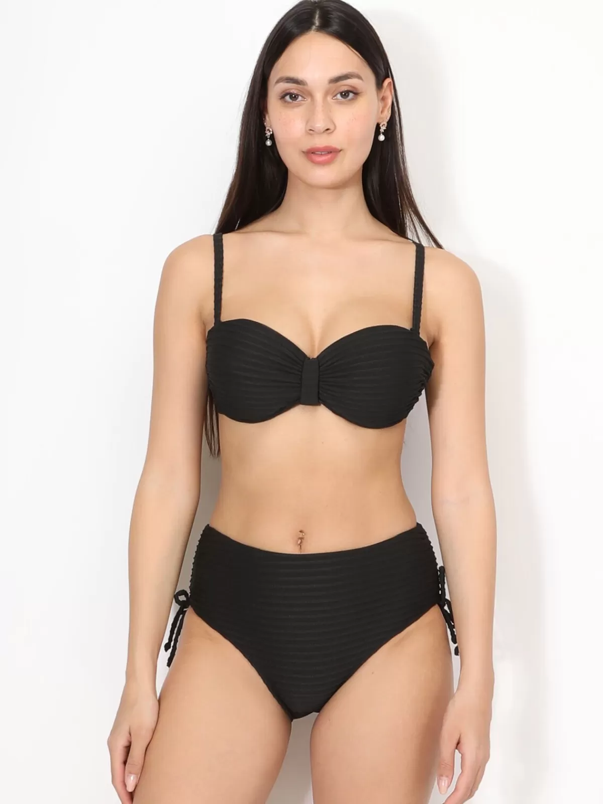 La Modeuse Maillots De Bain*Bikini bandeau texturé à nouer