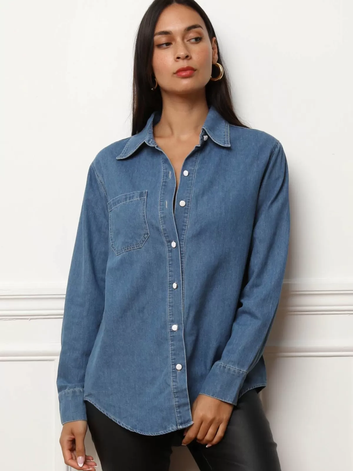 La Modeuse Business Collection*Chemise en denim à boutons vernis