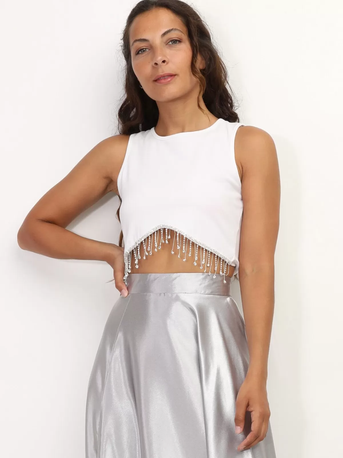 La Modeuse Tops, T-shirts*Crop top avec franges à strass