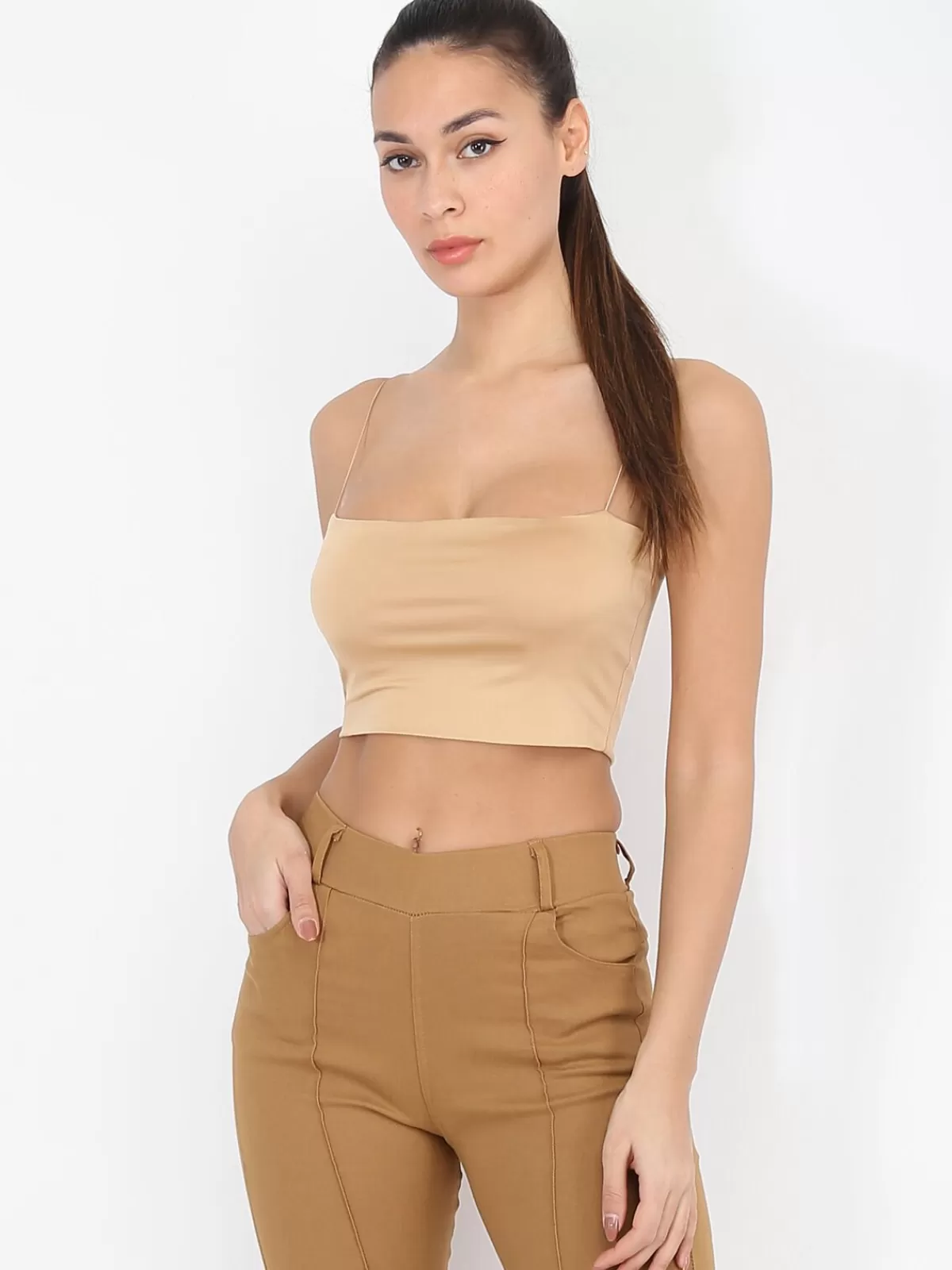 La Modeuse Tops, T-shirts*Crop top bandeau à fines bretelles