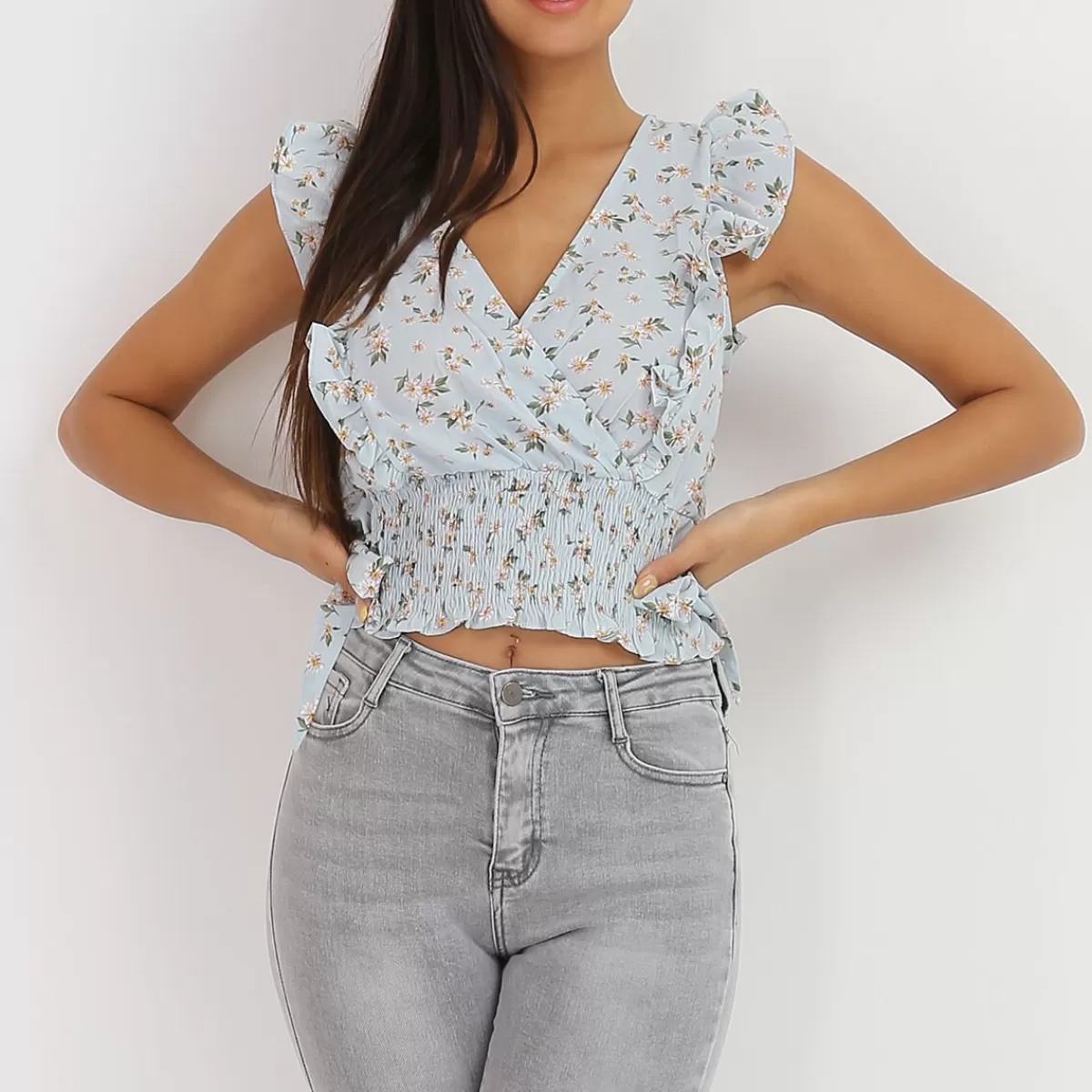 La Modeuse Tops, T-shirts*Crop top cache coeur fleuri