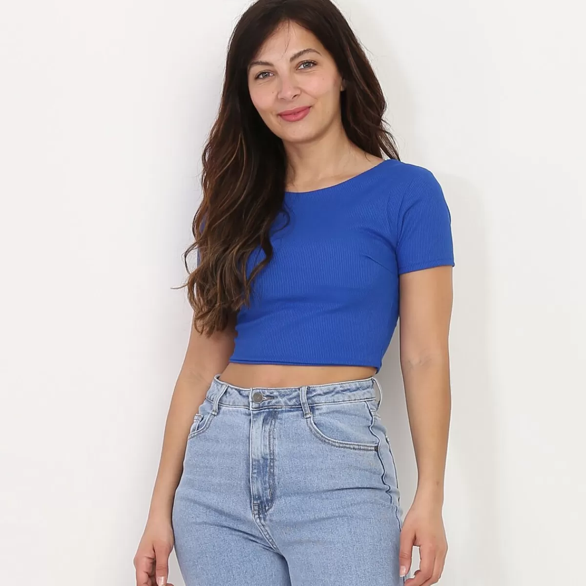 La Modeuse Tops, T-shirts*Crop top dos nu à lanières croisées