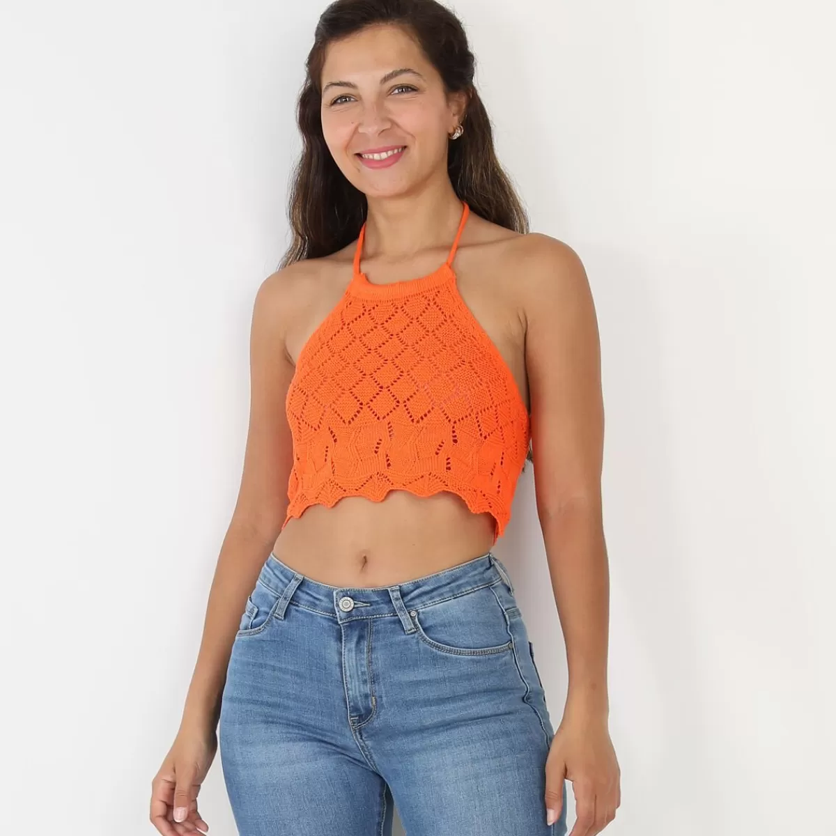 La Modeuse Tops, T-shirts*Crop top en crochet à encolure américaine