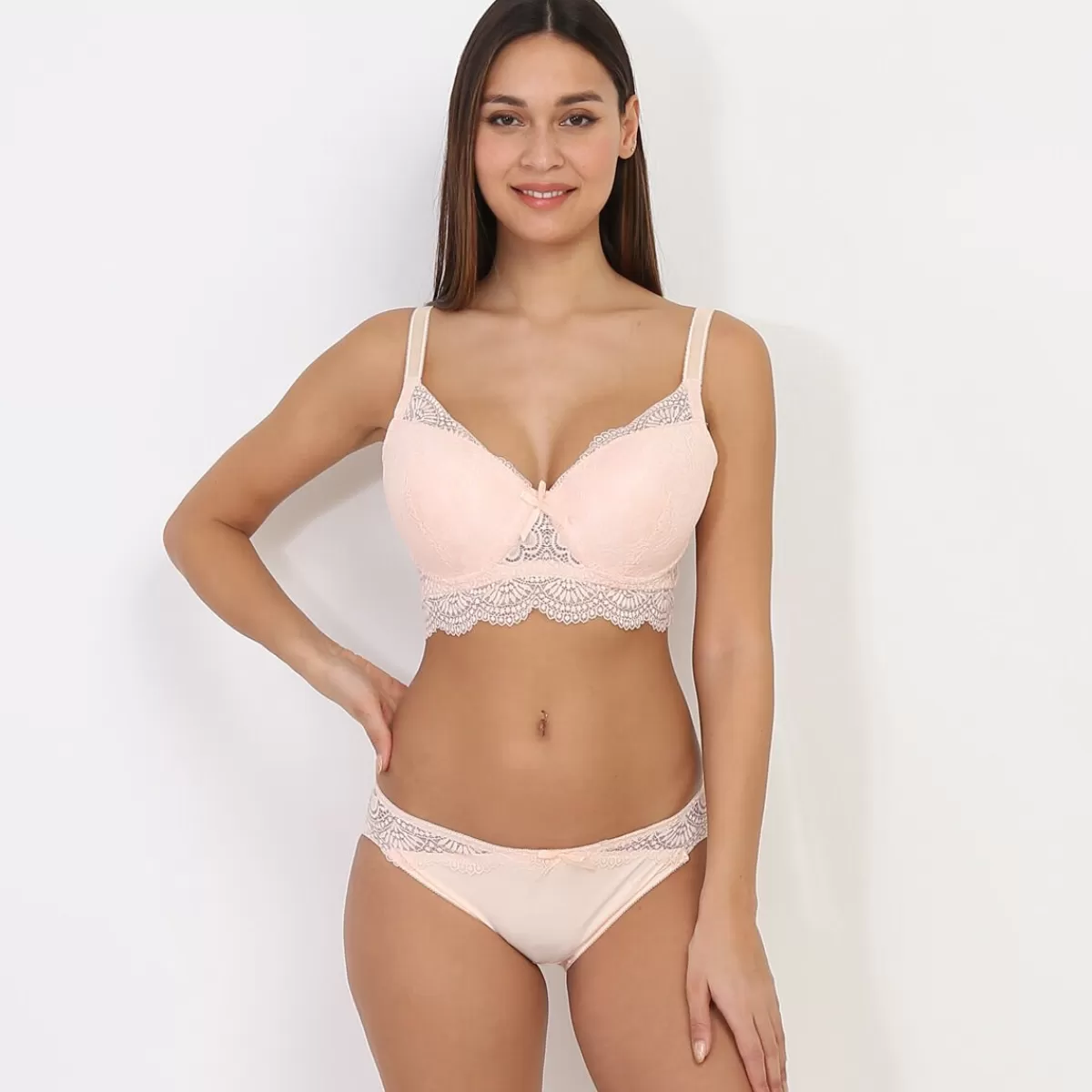 La Modeuse Culottes, Strings | Soutiens-gorges*Ensemble lingerie ampliforme  en dentelle fleurie