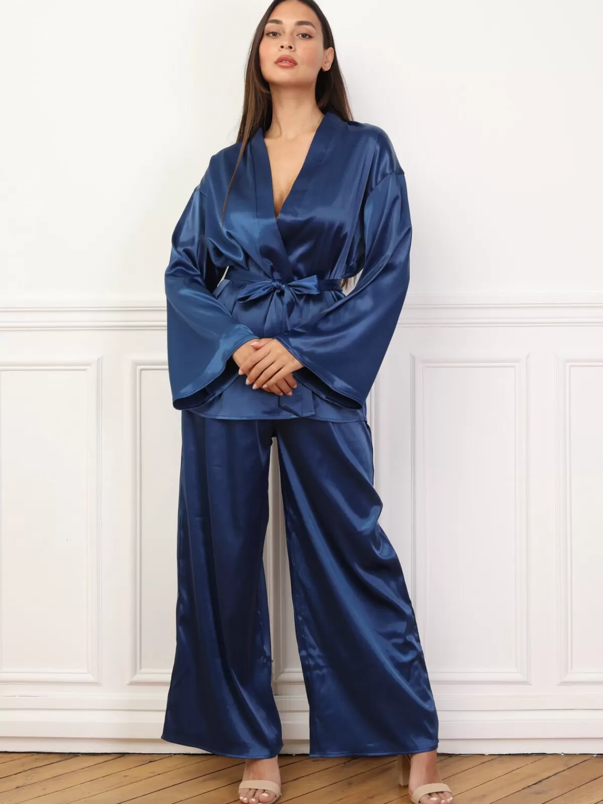 La Modeuse Kimonos | Ensembles*Ensemble pantalon et kimono satinés