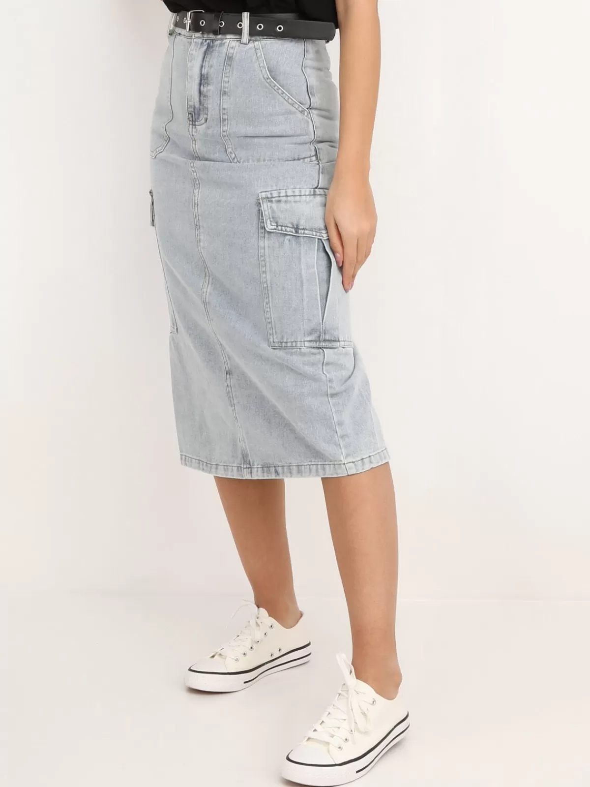 La Modeuse Jupes*Jupe cargo en jeans avec ceinture