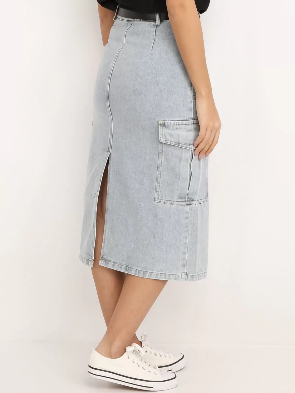 La Modeuse Jupes*Jupe cargo en jeans avec ceinture