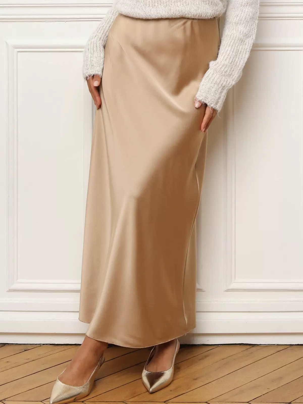 La Modeuse Jupes*Jupe satinée longue et droite