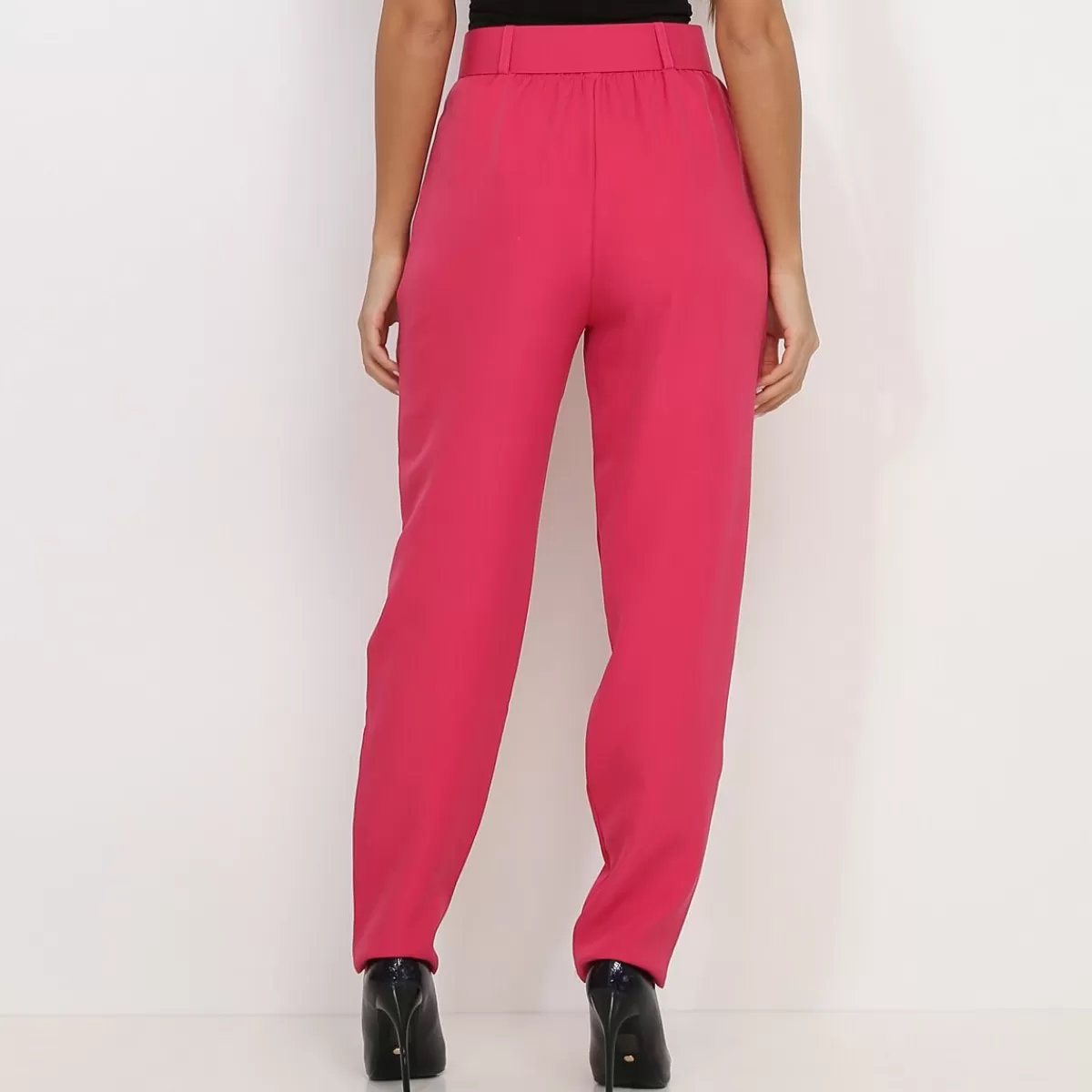 La Modeuse Business Collection | Ensembles*Pantalon à pinces avec ceinture