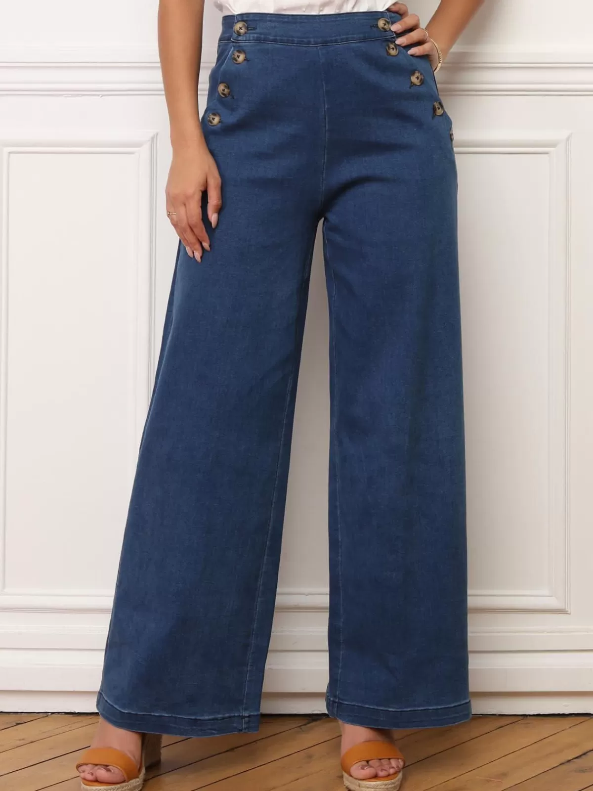 La Modeuse Best Sellers De La Modeuse*Pantalon flare en denim à boutons