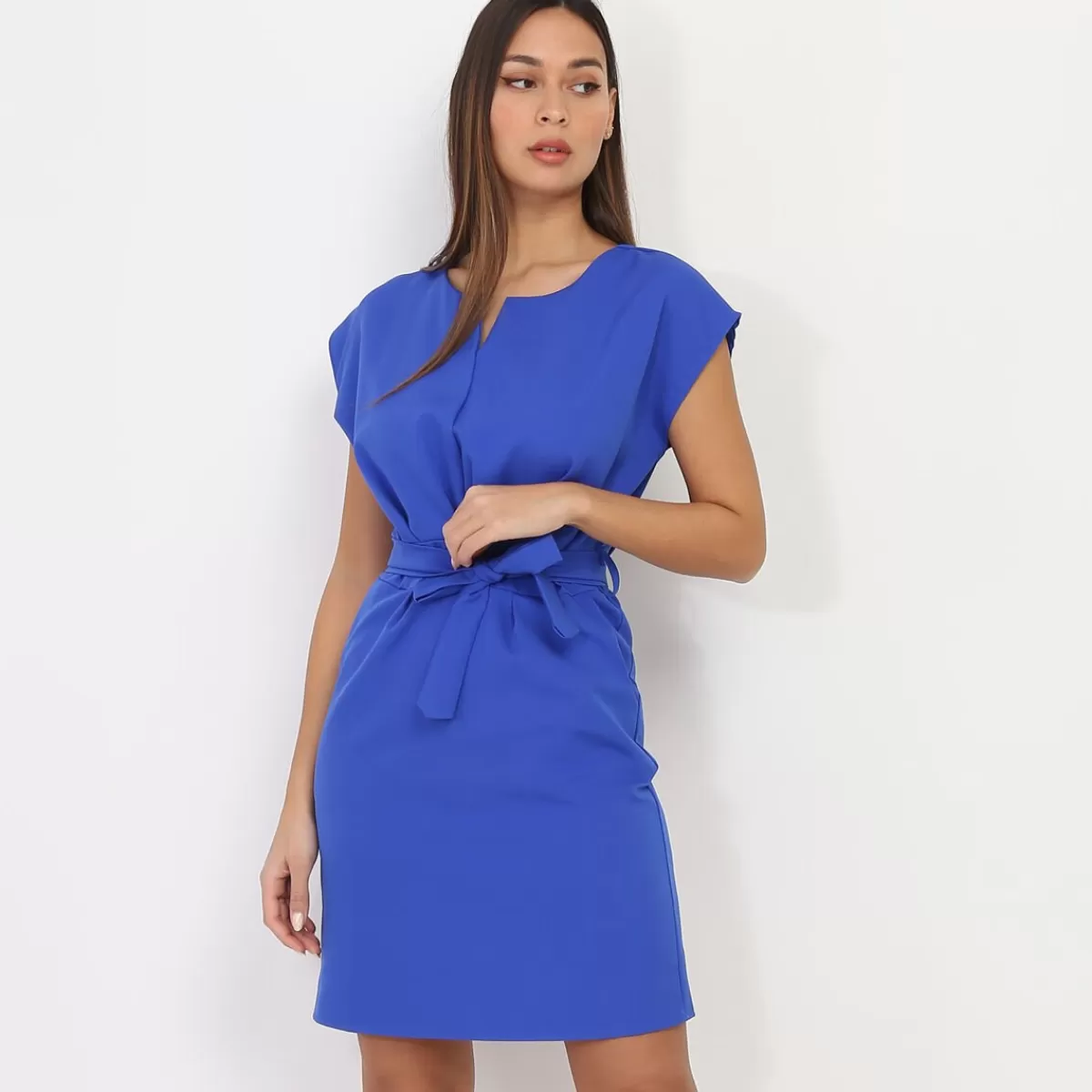 La Modeuse Best Sellers De La Modeuse | Business Collection*Robe ceinturée à nouer et col fendu