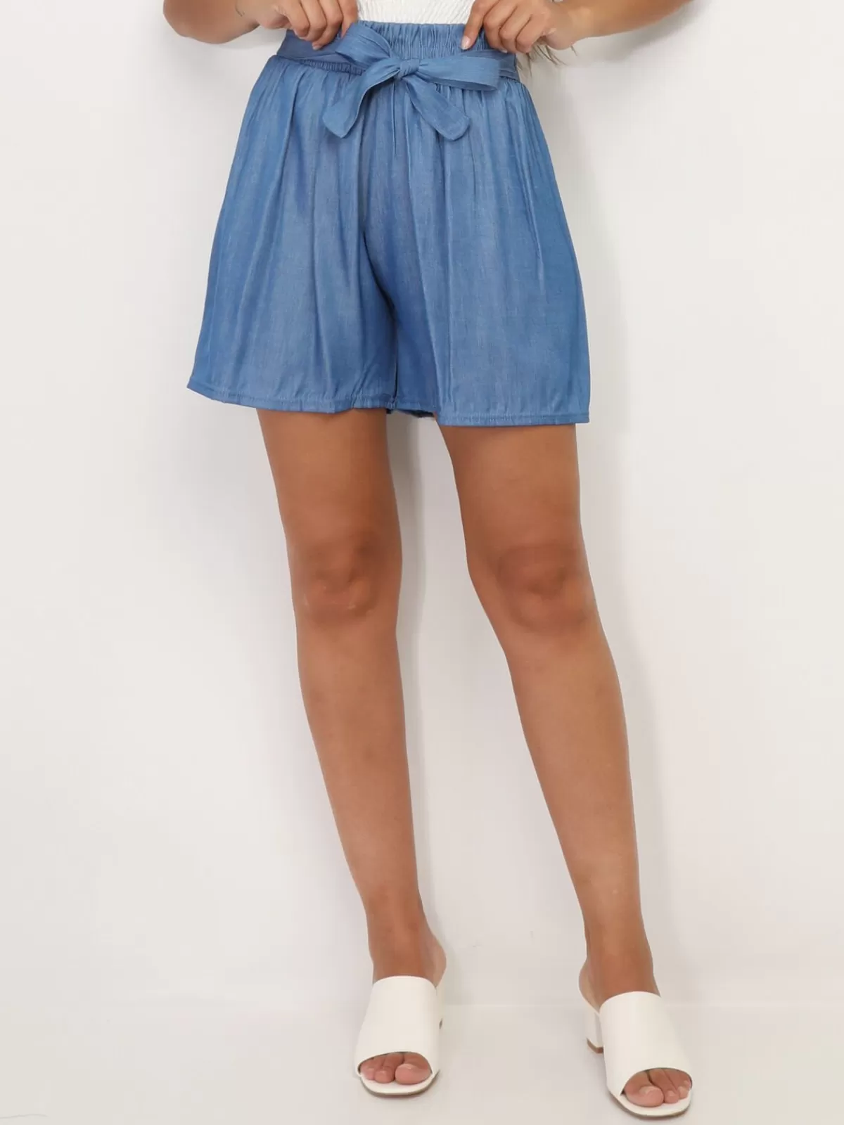 La Modeuse Shorts*Short fluide ceinturé style denim